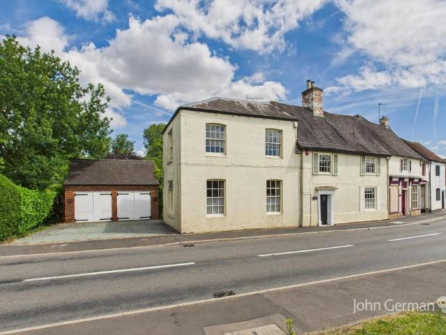 House for sale in Beamhurst, Staffordshire
