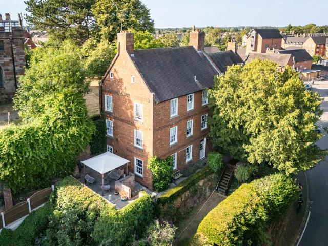House for sale in Market Drayton, Shropshire