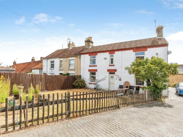 House for sale in Crow Hill, Irthlingborough