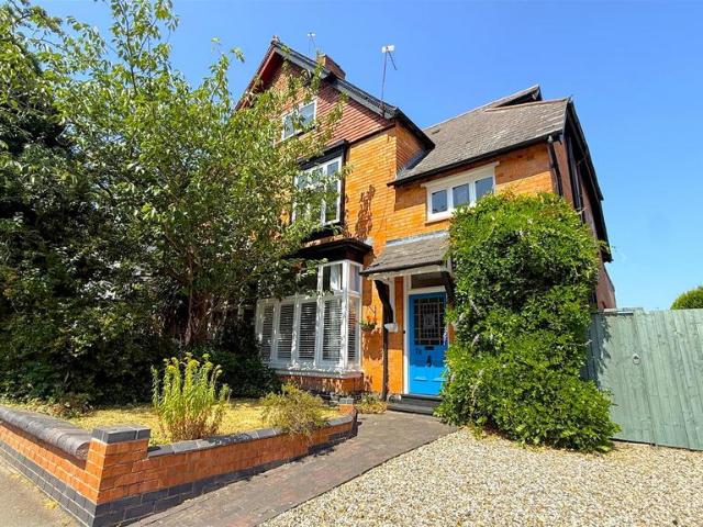 House for sale in Wake Green, West Midlands