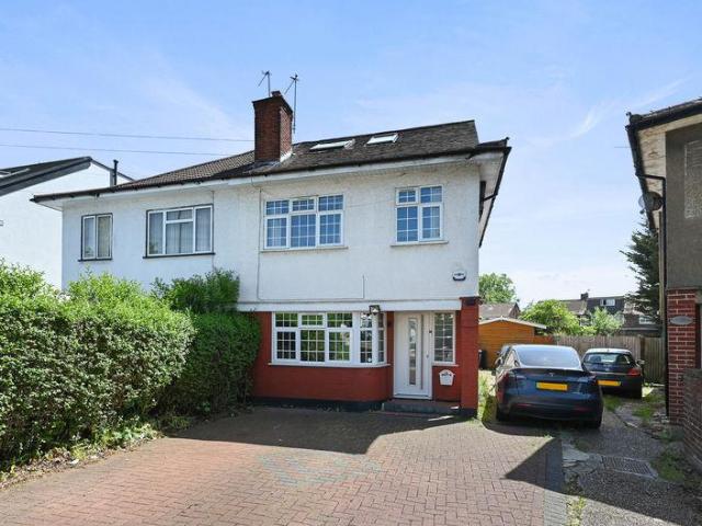 House for sale in London Borough of Ealing, Greater London
