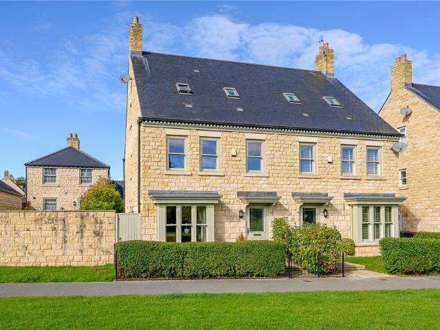 House for sale in Wetherby, Leeds