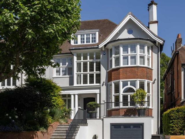 House for sale in West Hampstead, Greater London