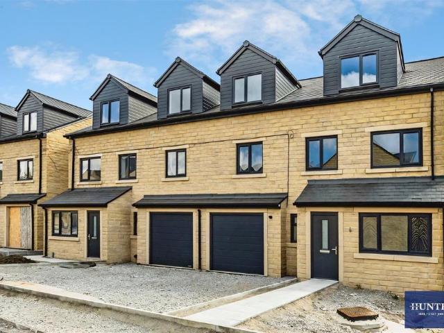 House for sale in West End, Calderdale