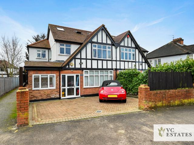 House for sale in Greater London