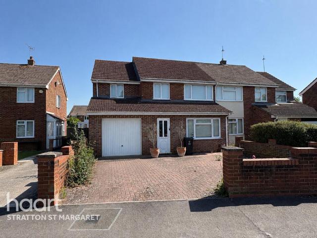 House for sale in Kingsdown, Swindon
