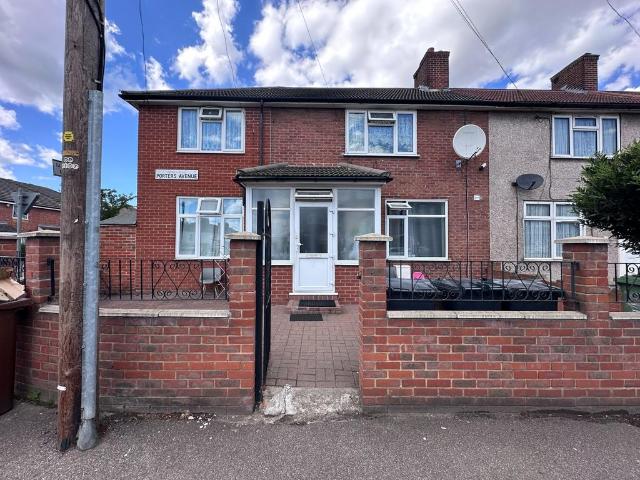 House for sale in Becontree, Greater London