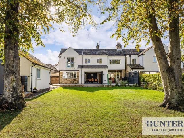 House for sale in White Cross, Leeds