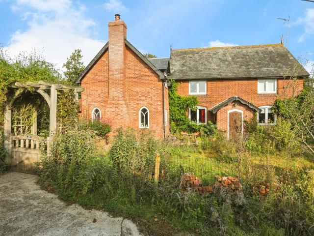 House for sale in Parham, Eastbridge