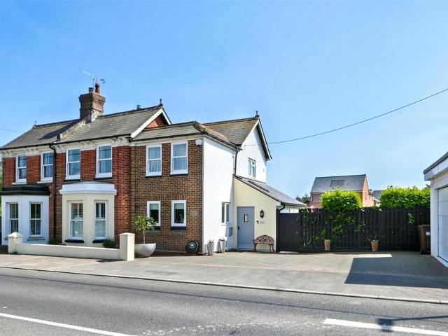 House for sale in Cross In Hand, East Sussex