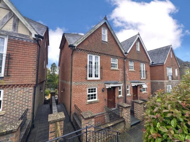 House for sale in Cross In Hand, East Sussex