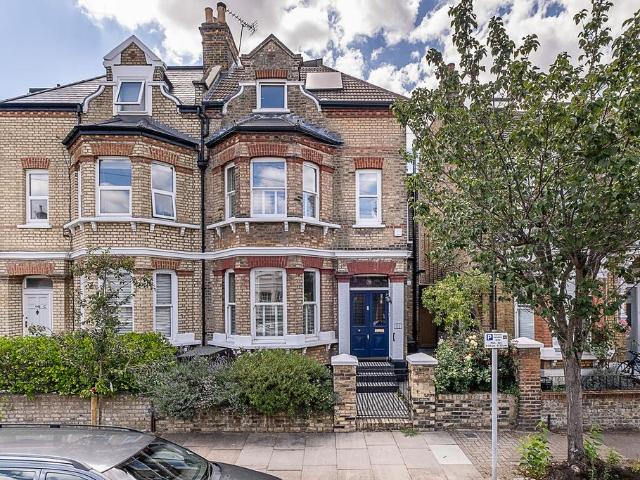 House for sale in Wandsworth, Greater London