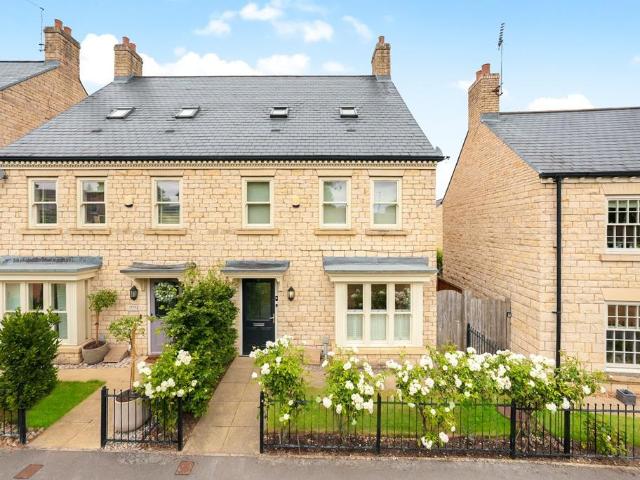 House for sale in Wetherby, West Yorkshire