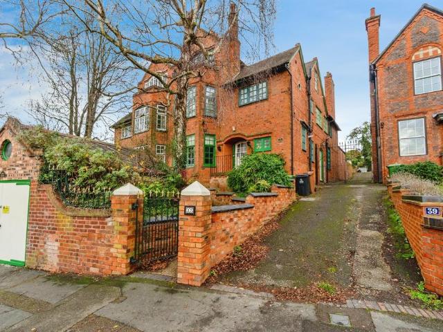 House for sale in Bloxwich, West Midlands