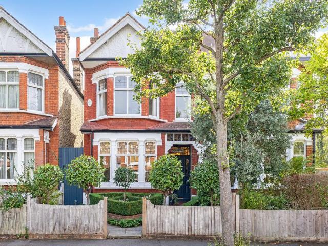 House for sale in London Borough of Southwark, Greater London