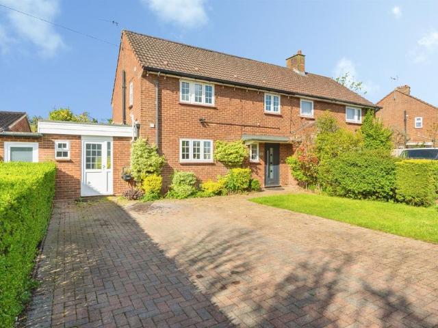 House for sale in Napsbury Park, Five Acres