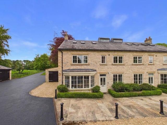 House for sale in Beadlam, North Yorkshire