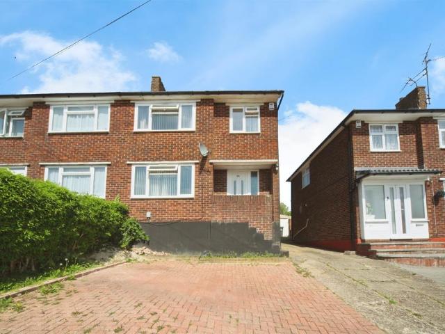 House for sale in Sundon Park, Luton