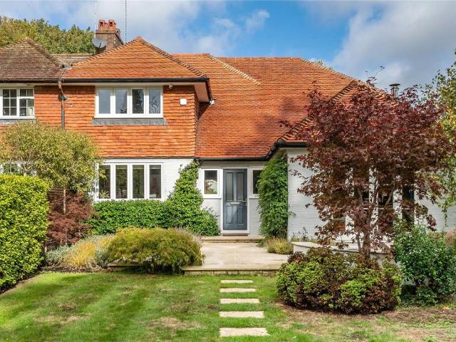 House for sale in Gomshall, Guildford