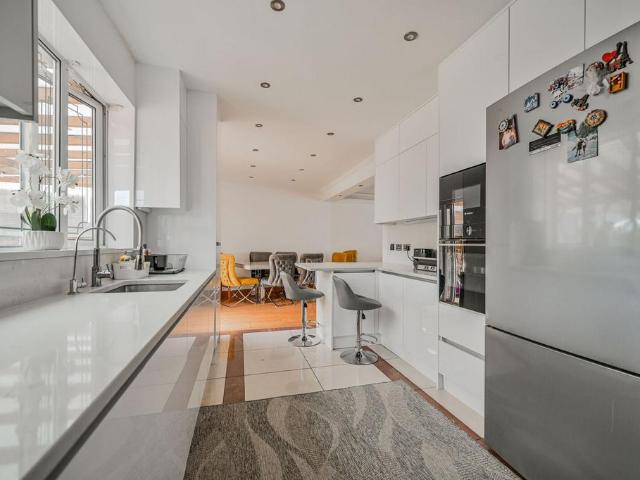 House for sale in Broxbourne, Hertfordshire