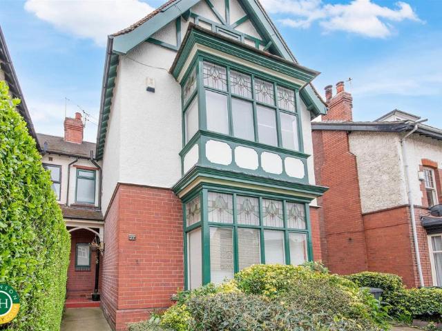 House for sale in Wheatley, South Yorkshire