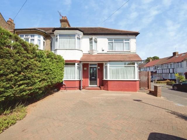 House for sale in Carterhatch, Greater London
