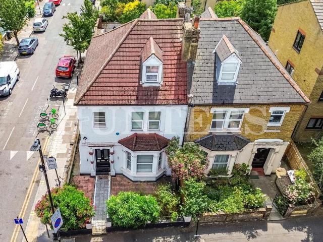 House for sale in South Tottenham, Greater London