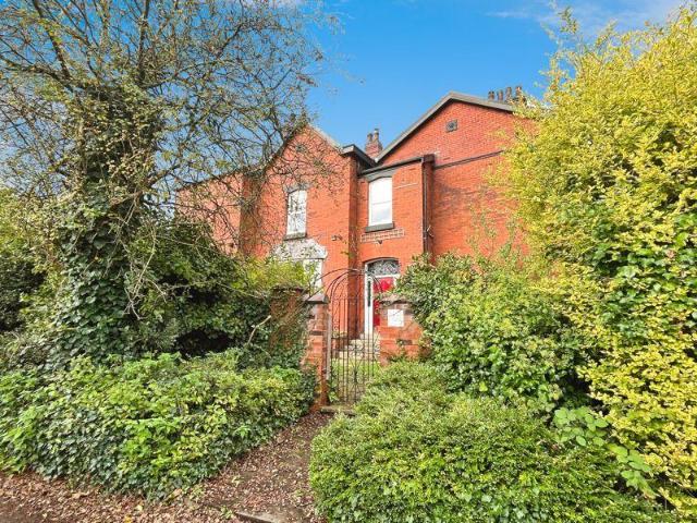 House for sale in The Haulgh, Lee Bank