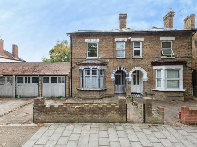 House for sale in London Borough of Hounslow, Greater London