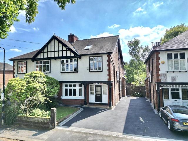 House for sale in Ashton upon Mersey, Trafford Park