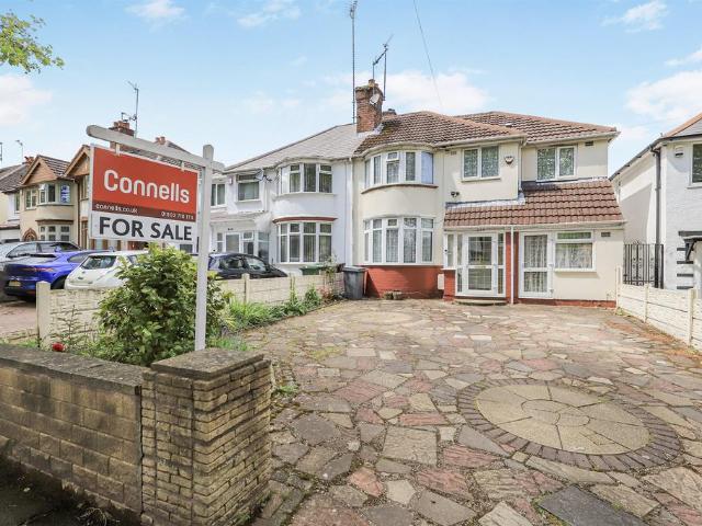 House for sale in Springhill, West Midlands