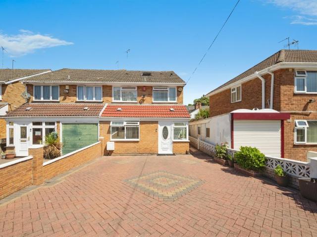 House for sale in Wake Green, West Midlands