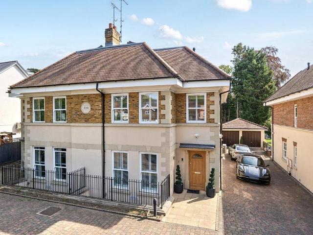 House for sale in Blackhills, Surrey