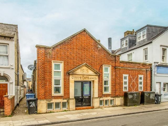 House for sale in Arbury, Cambridgeshire