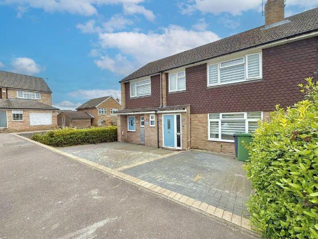 House for sale in Dunstable, Bedfordshire