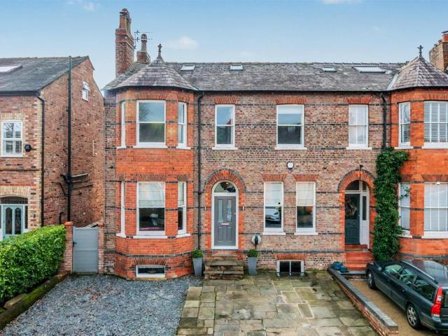 House for sale in Trafford Park, Greater Manchester