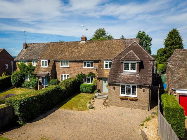 House for sale in Perryfields, West Sussex