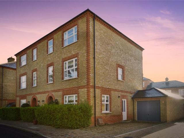 House for sale in London Borough of Enfield, Greater London