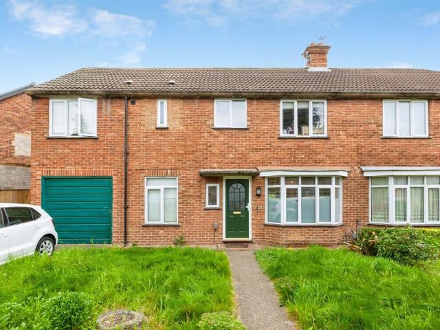 House for sale in Slough