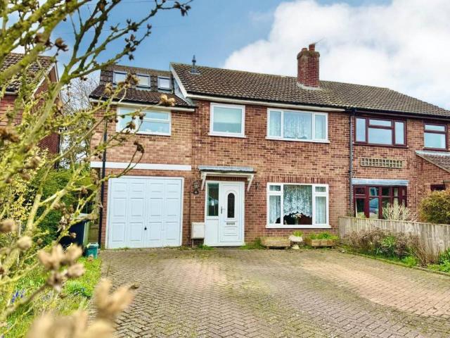 House for sale in Berrick Salome, Oxfordshire