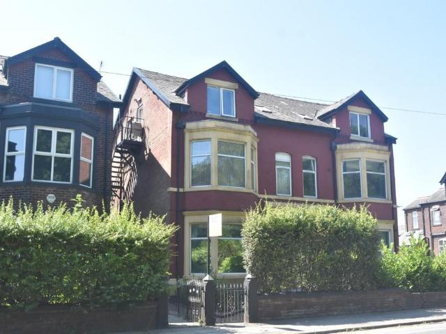 House for sale in Chesham, Bury