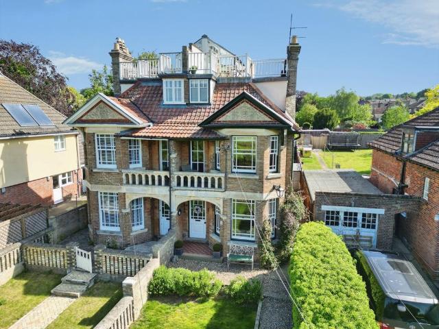 House for sale in Sudbury, Chelmondiston
