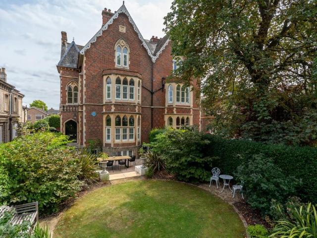 House for sale in Handford Place, Fordham Heath