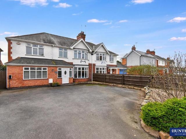 House for sale in Pinfold, Leicestershire