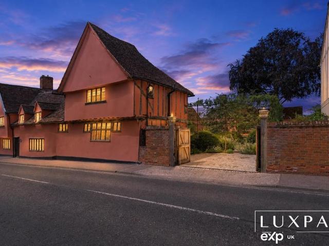 House for sale in Chelmondiston, Suffolk