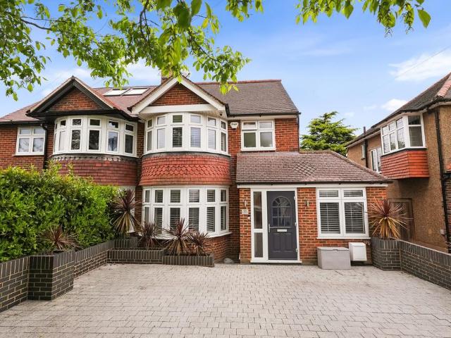 House for sale in Red Hill, Surrey