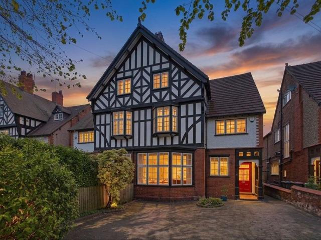 House for sale in Hoole, Two Mills