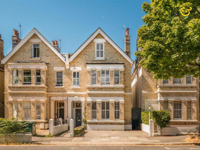 House for sale in Aldrington