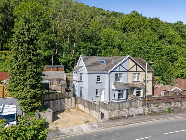House for sale in Hawthorn, Pontypridd