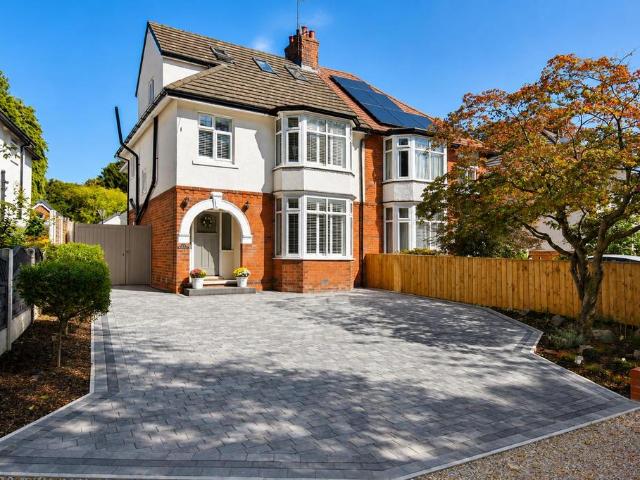 House for sale in Kirk Ella, East Riding Of Yorkshire